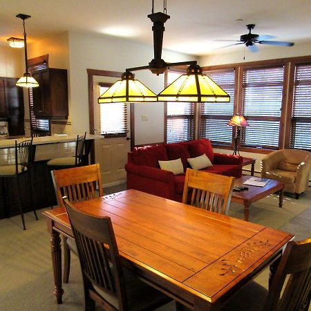 Apartament Tremblant Les Eaux - Location Adp Mont-Tremblant Zewnętrze zdjęcie