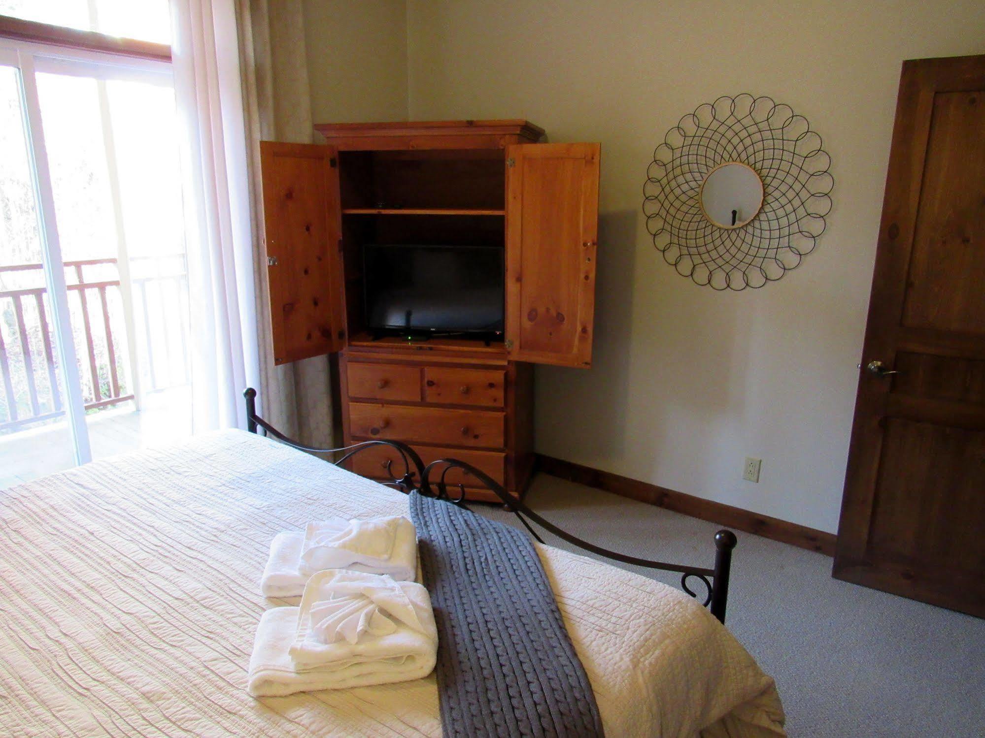 Apartament Tremblant Les Eaux - Location Adp Mont-Tremblant Zewnętrze zdjęcie
